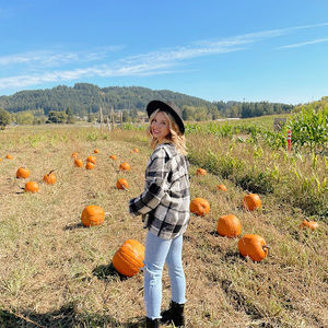 Meet your Posher, Linley